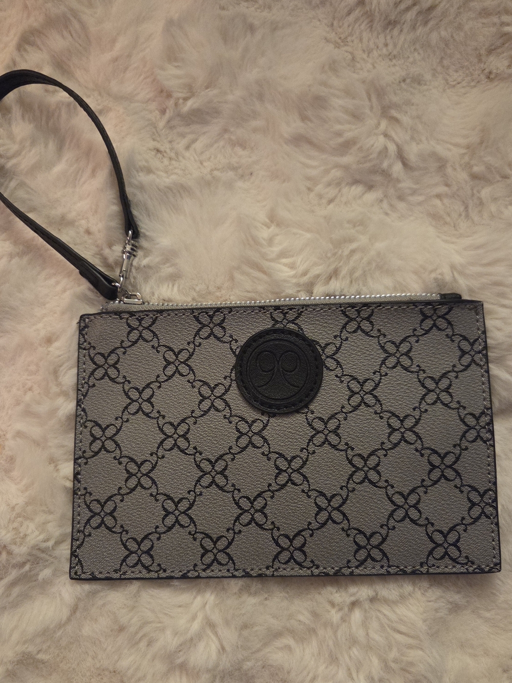 Nine West Wristlet